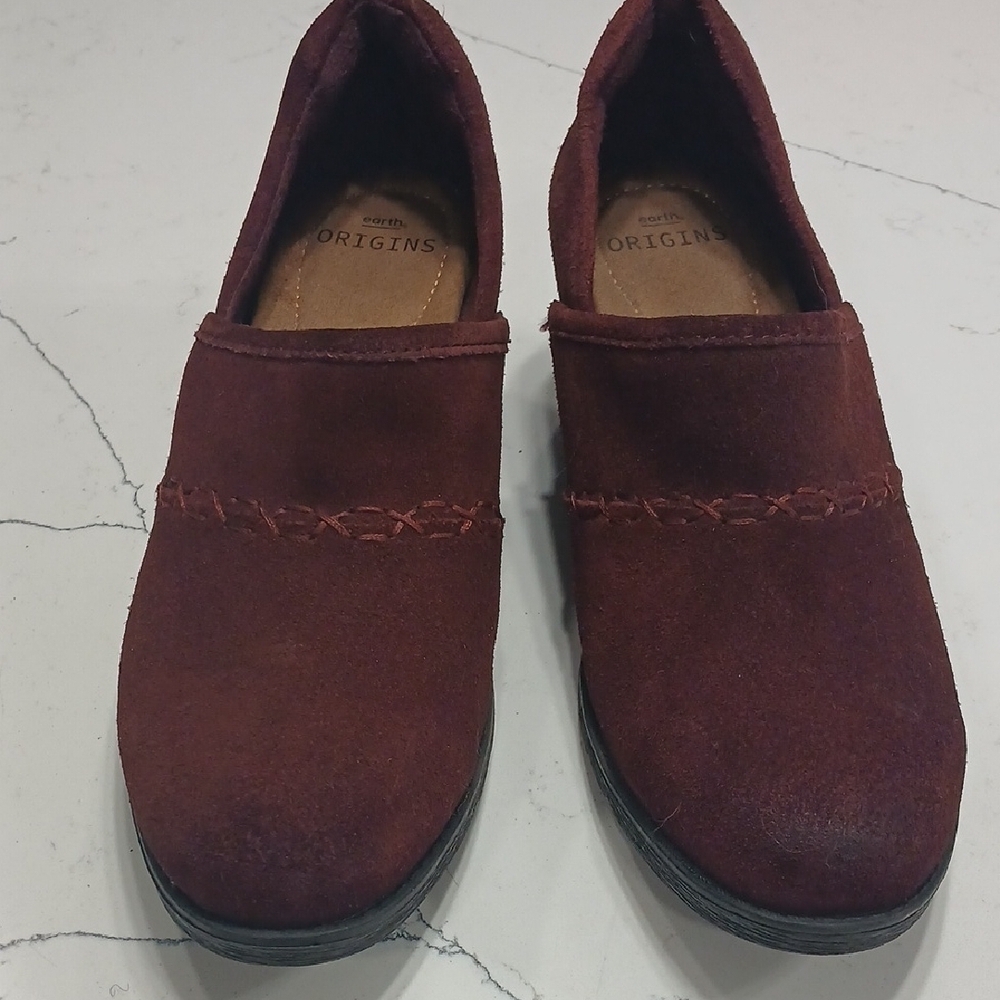 Women's Burgundy Loafers, By Earth Origins, Sz 9.5, Gentle Used , Leather Upper - Picture 3 of 7